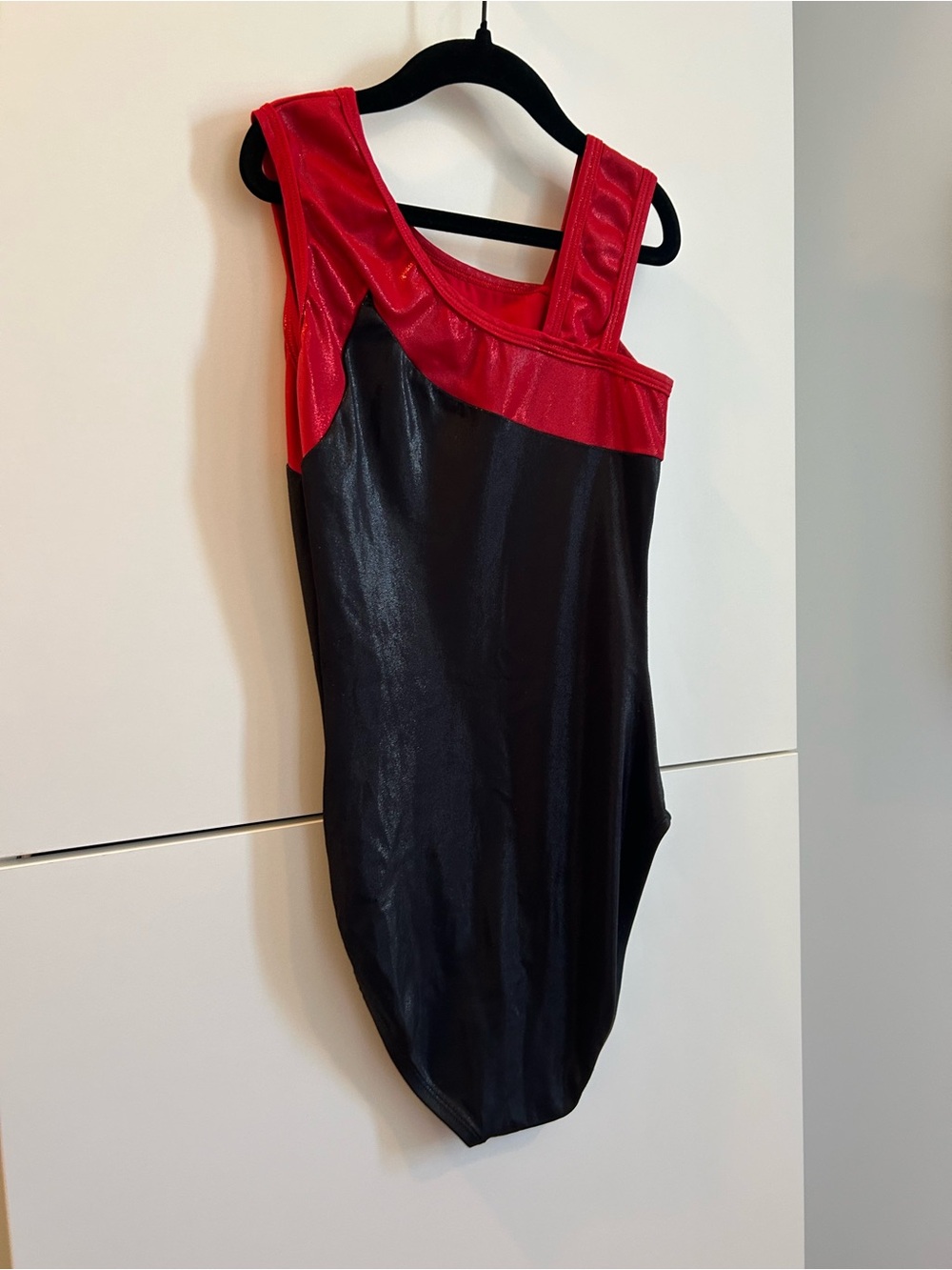 Alpha Factor Black and Red One-Shoulder Leotard Size - Adult Large - Picture 9 of 10